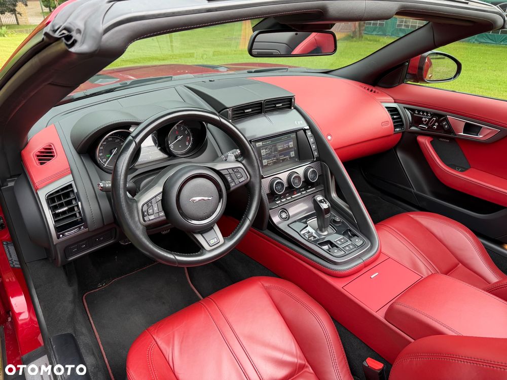 Jaguar F-Type R EU6 - 20