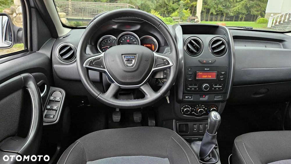 Dacia Duster 1.6 SCe Prestige - 21