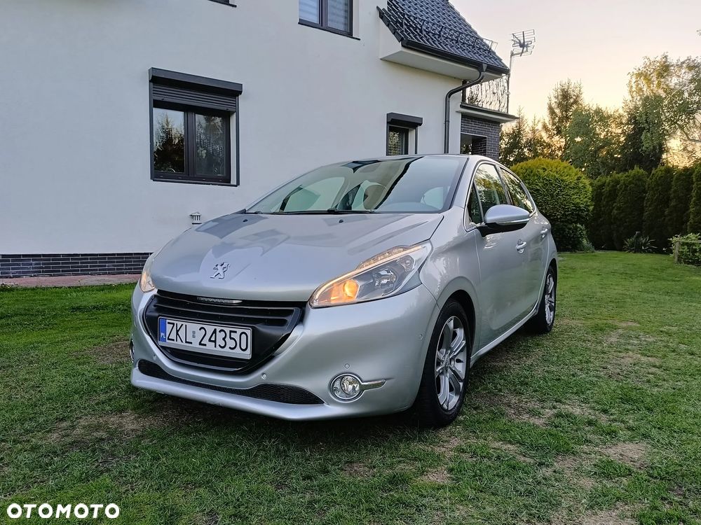 Peugeot 208 120 VTI Automatik Allure - 34