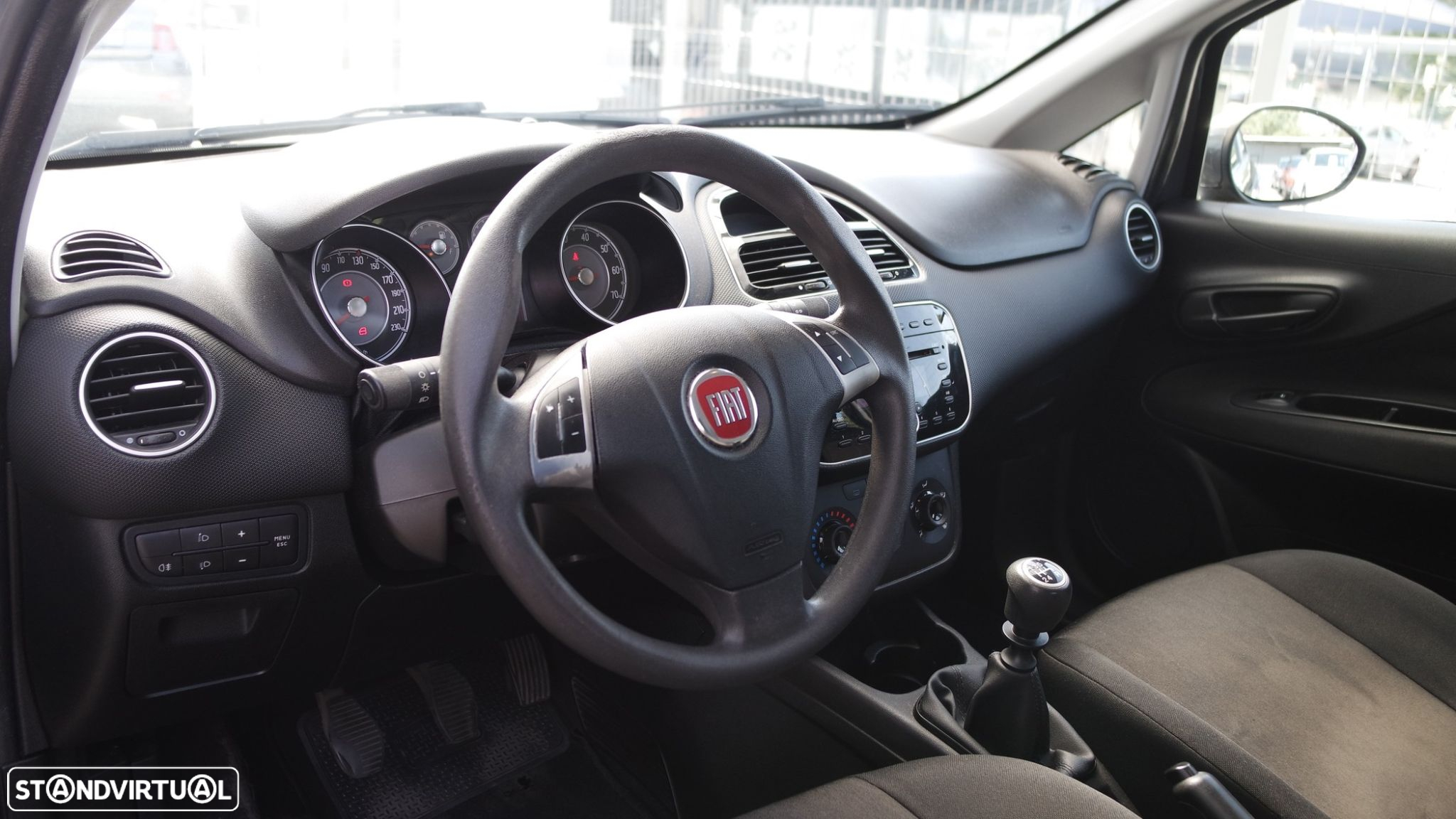 Fiat Punto 1.2 Young S&S - 11