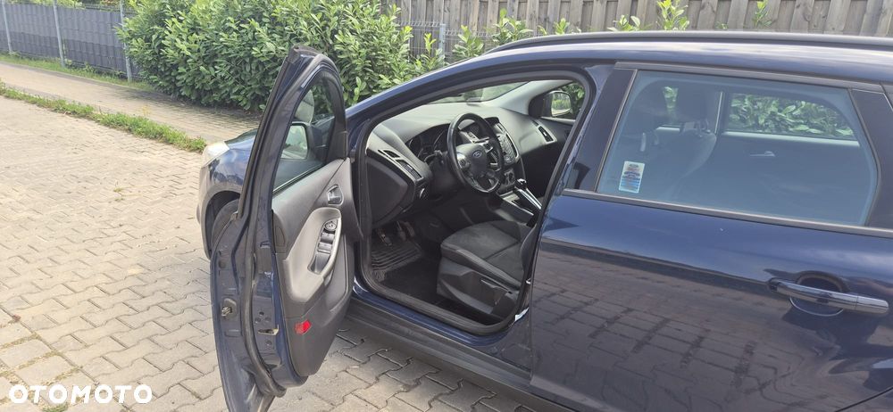 Ford Focus 1.6 Trend - 5