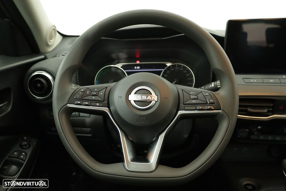 Nissan Juke 1.6 Hybrid N-Design - 14