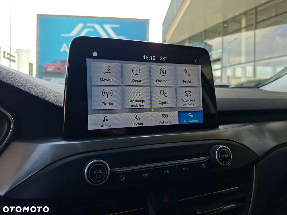Ford Focus 1.0 EcoBoost Titanium - 21