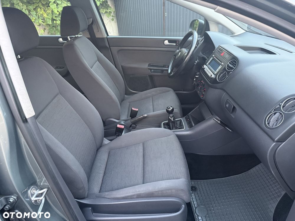 Volkswagen Golf Plus - 8