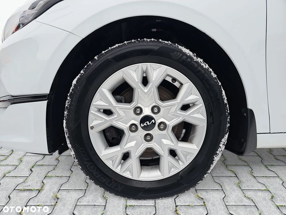 Kia Ceed 1.5 T-GDI M - 26