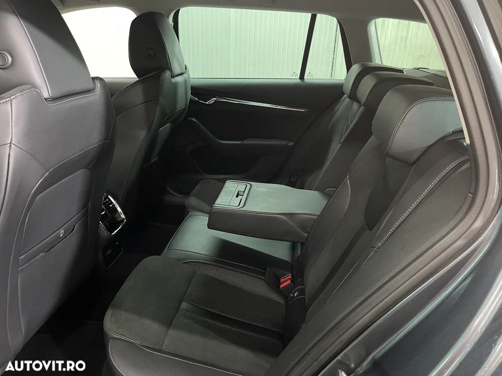 Skoda Octavia 2.0 TDI DSG Style - 13