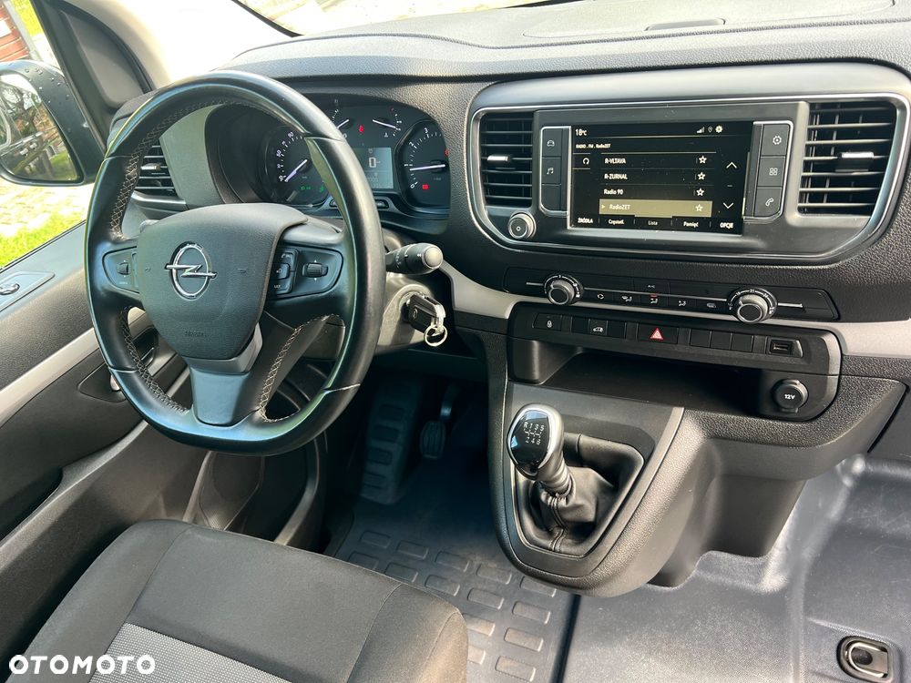 Opel Vivaro - 21
