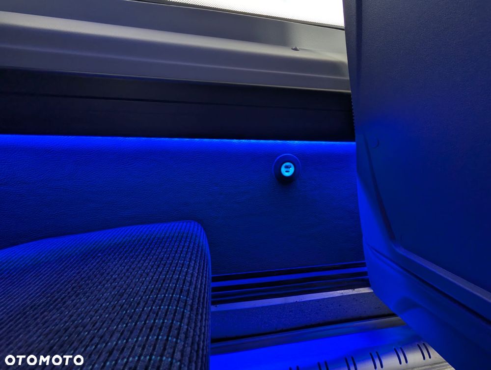 Mercedes-Benz Sprinter CITY - 25