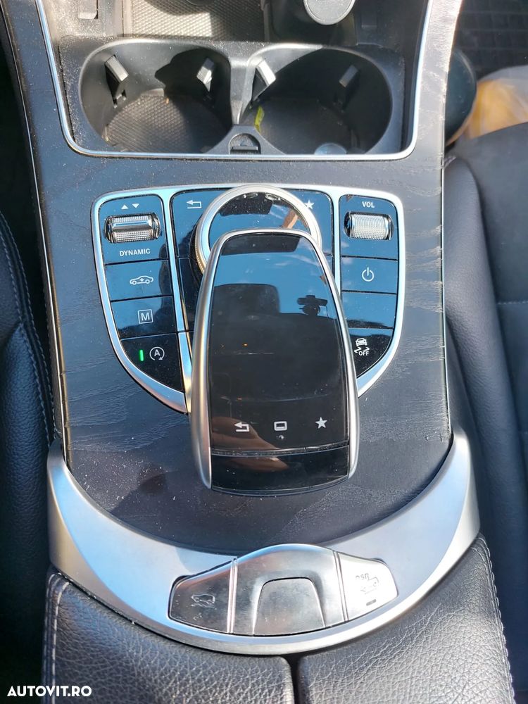 Mercedes-Benz GLC 220 d 4MATIC - 12