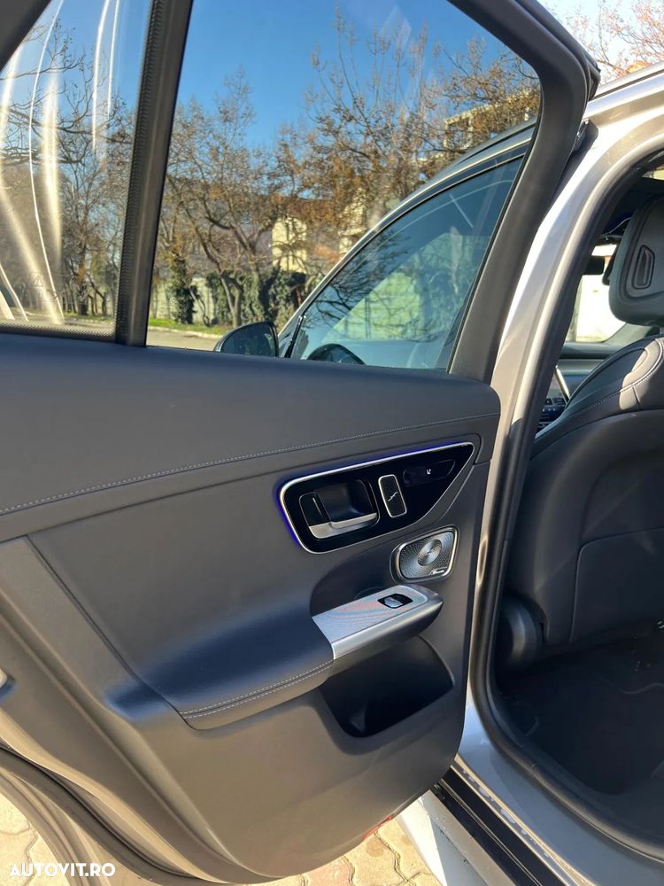 Mercedes-Benz GLC 220 d 4Matic 9G-TRONIC AMG Line Advanced - 9