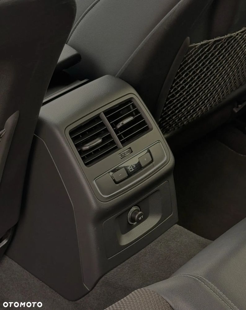 Audi A4 Avant 35 TFSI mHEV S Line S tronic - 19