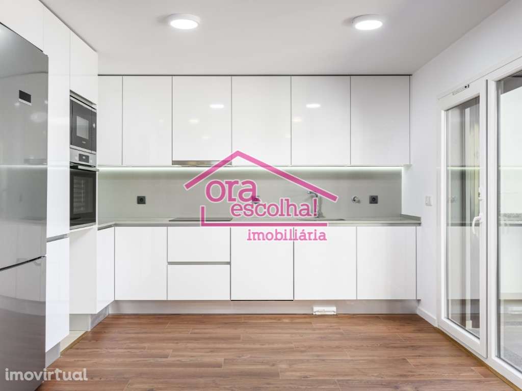 T2 NOVO com Suíte, Garagem e Arrecadação na Quinta da Fábrica - Cor... - Grande imagem: 3/15