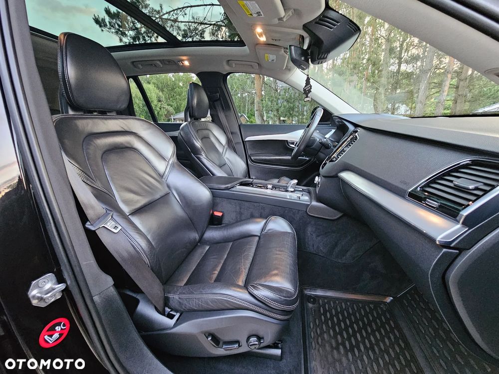 Volvo XC 90 T8 AWD Ultra Bright - 26