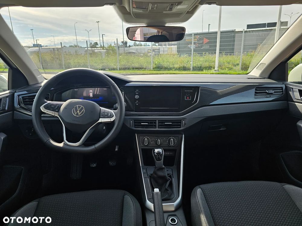 Volkswagen Polo - 10