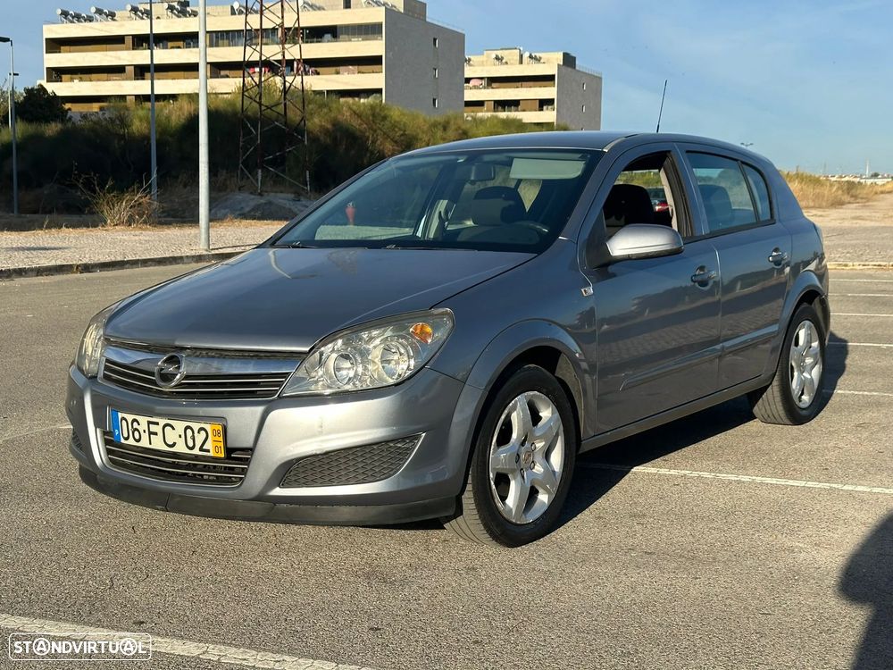 Opel Astra 1.3 CDTi Cosmo - 1