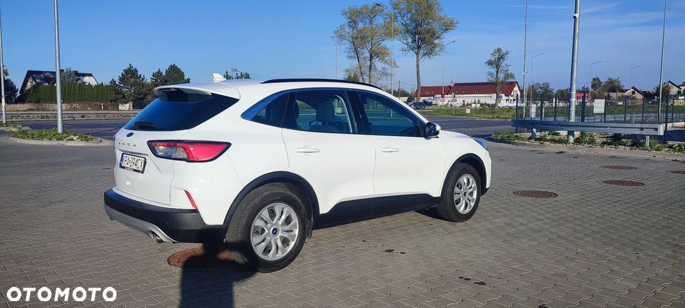 Ford Kuga - 8
