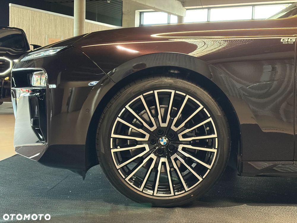 BMW Seria 7 740d xDrive mHEV Nero Lusso Edition sport - 14