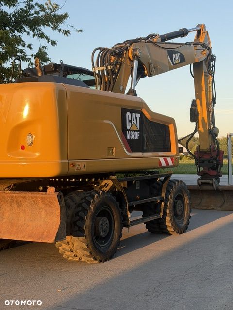 Caterpillar M320F - 5