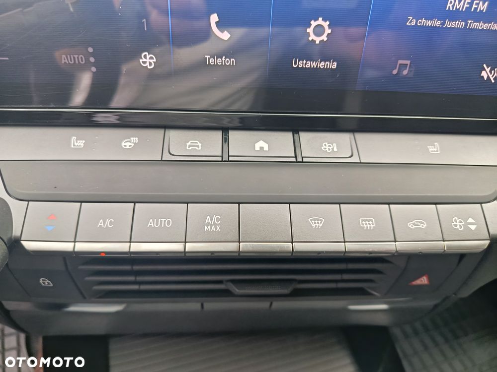 Opel Astra VI 1.2 T Business Edition S&S - 11