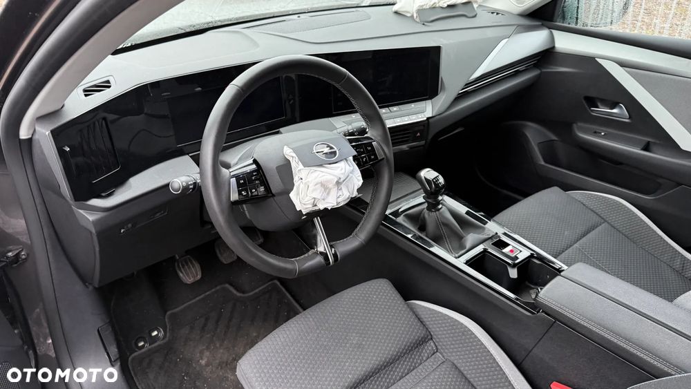 Opel Astra 1.2 Turbo Start/Stop Business Edition - 19