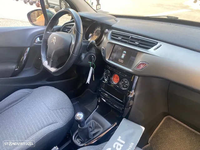 Citroën C3 1.2 PureTech Collection - 3