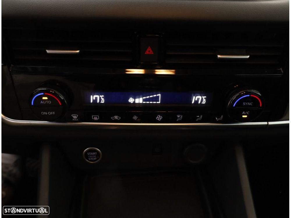 Nissan Qashqai 1.3 DIG-T Acenta - 24