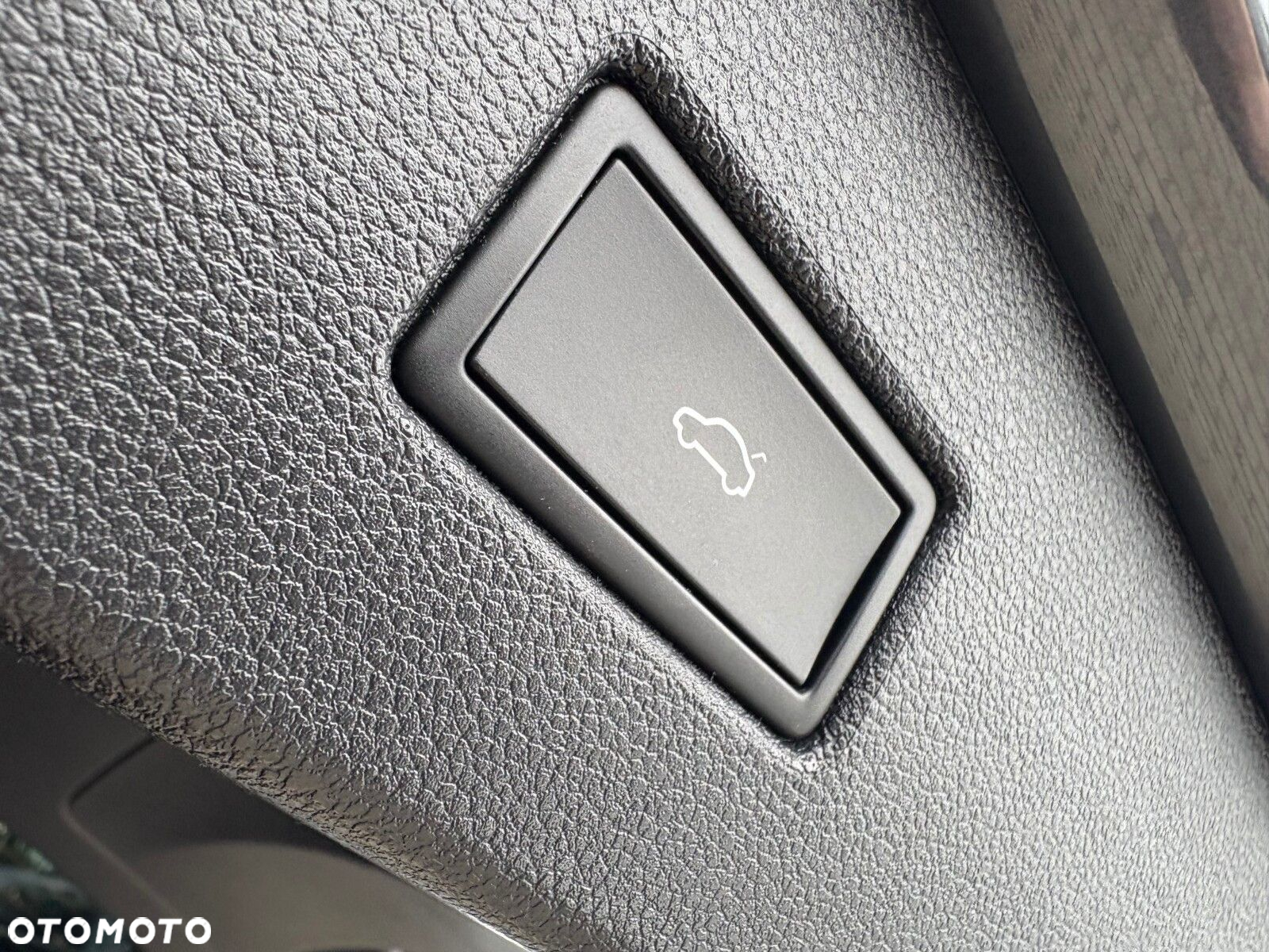 Volkswagen Tiguan - 20