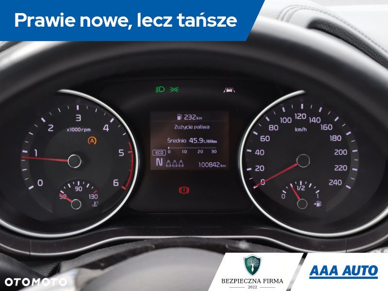 Kia Ceed - 12