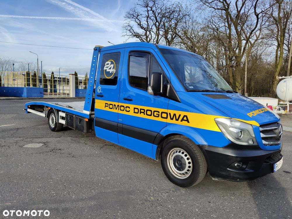 Mercedes-Benz Sprinter - 1