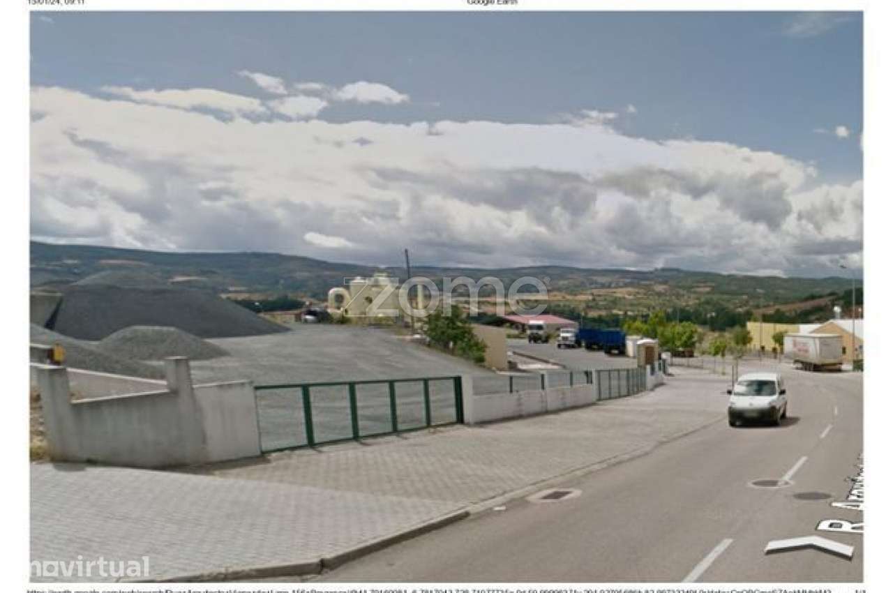 A venda Armazém em Bragança com alto Potencial para o seu investime... - Grande imagem: 3/9