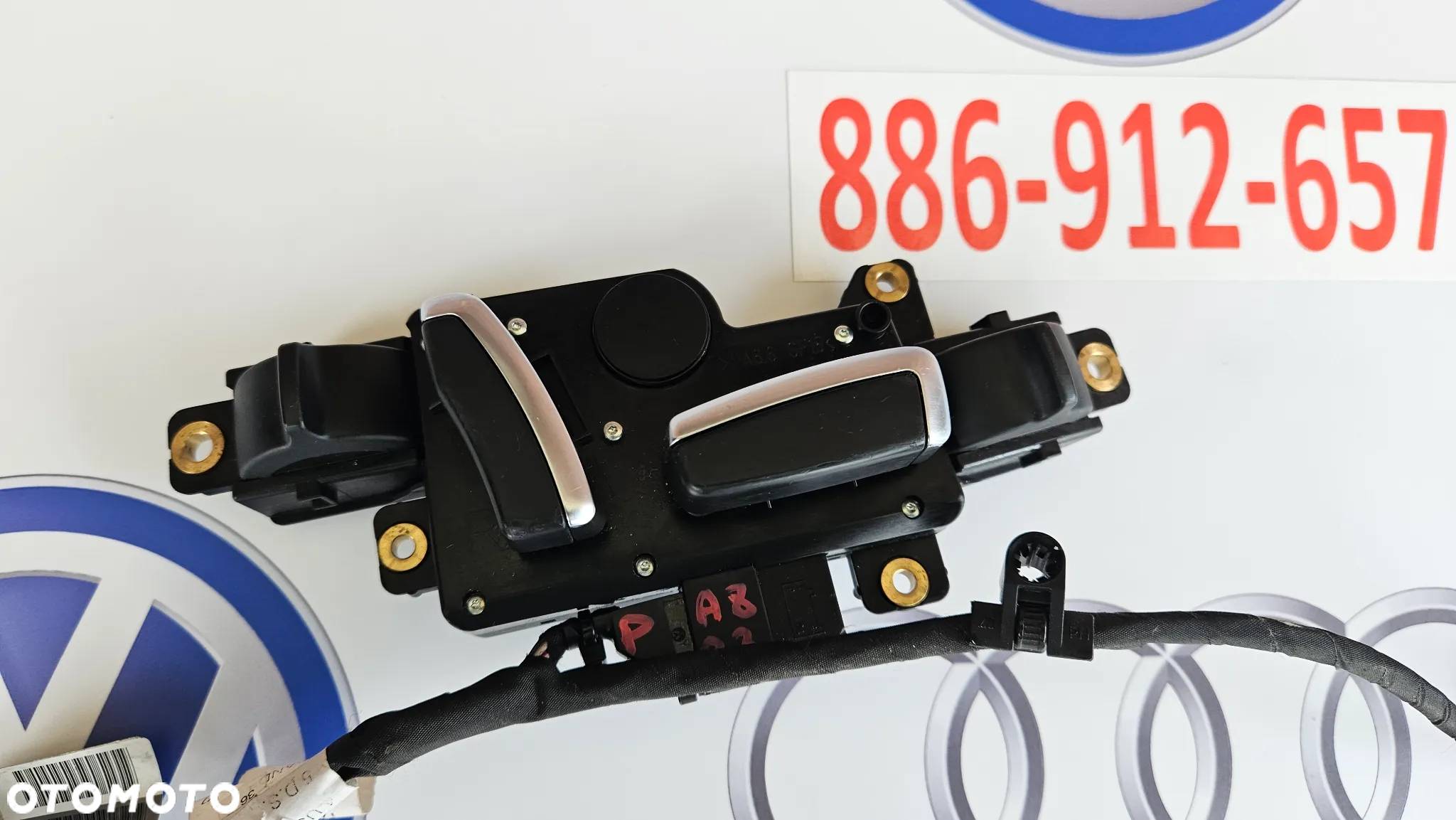 Audi A8 D3 Panel sterowania fotelem prawym Panel fotela prawy 4E0959778C 4E0959766H - 4