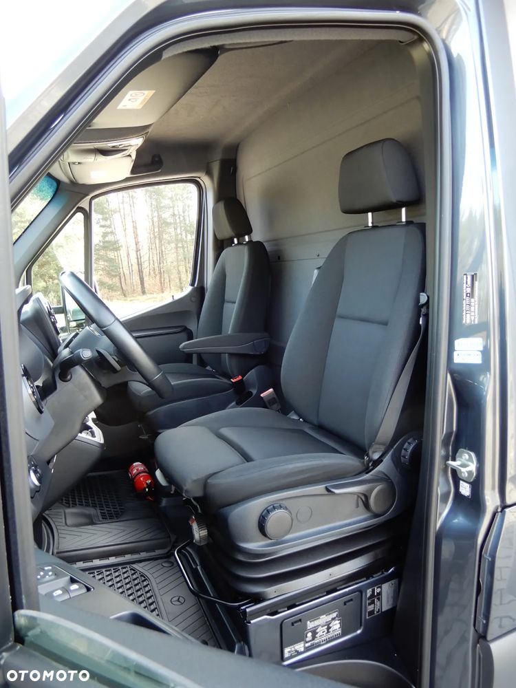 Mercedes-Benz Sprinter 319 CDI V6 3.0 CDI 190 KM Automat 7G-Tronic Auto-Sklep Food Truck Bar Smażalnia Izoterma Chłodnia Mrożnia Agregat Thermo King Zasilany Na Postoju V230 STAN NOWY JEDYNY TAKI POLECAM - 32