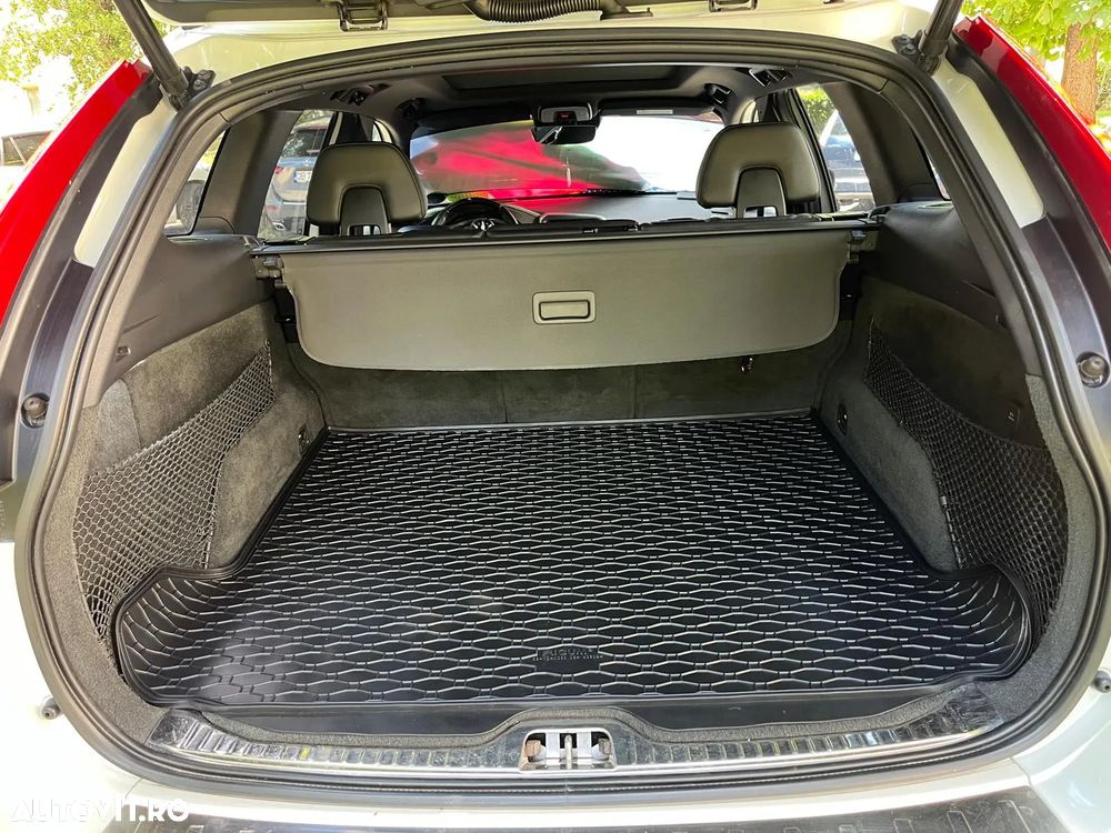 Volvo XC 60 D4 Geartronic Summum - 12
