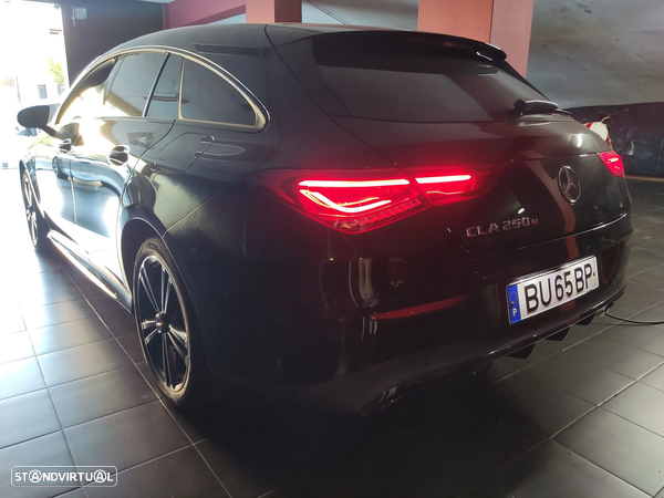 Mercedes-Benz CLA 250 e Shooting Brake AMG Line