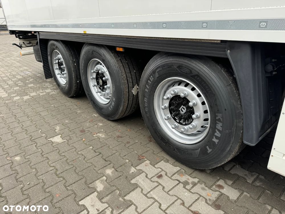 Krone Chłodnia ,Multitemp. Carrier Vector 1950Mt - 21