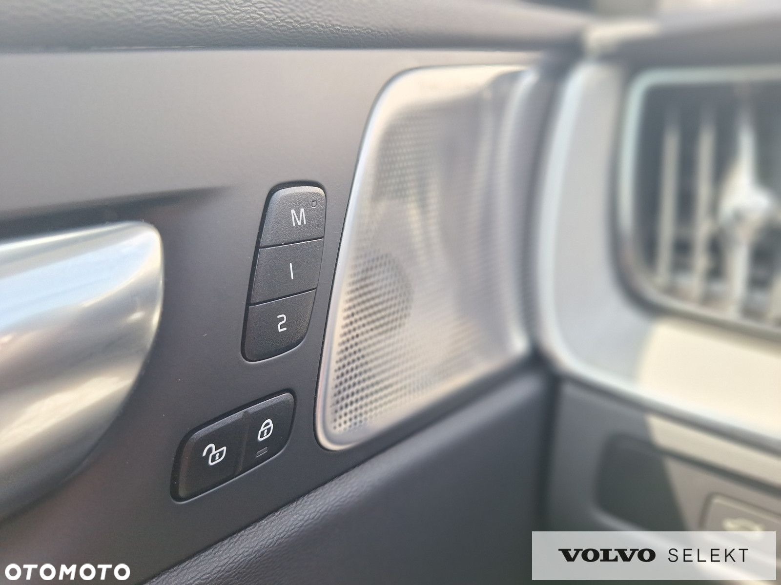 Volvo XC 60 - 28
