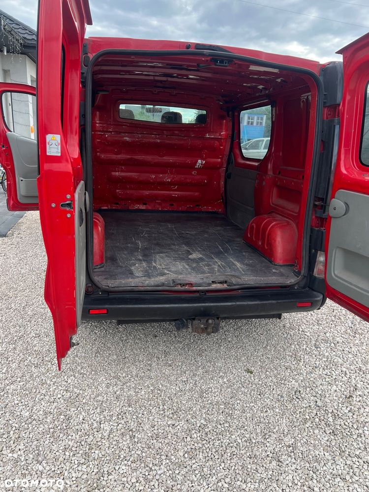 Opel Vivaro - 9