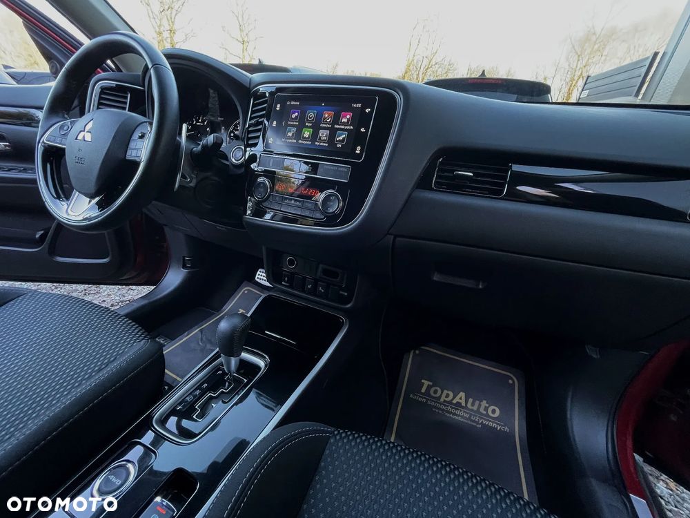 Mitsubishi Outlander 2.0 Intense + SDA 4WD CVT - 17