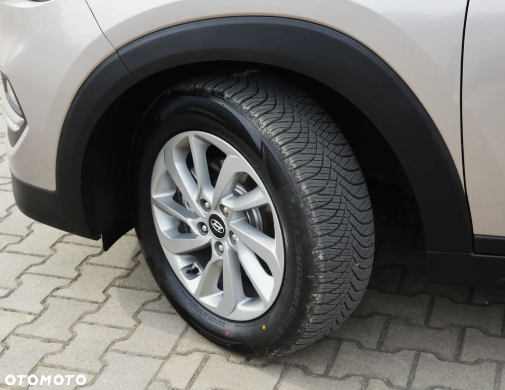 Hyundai Tucson - 36