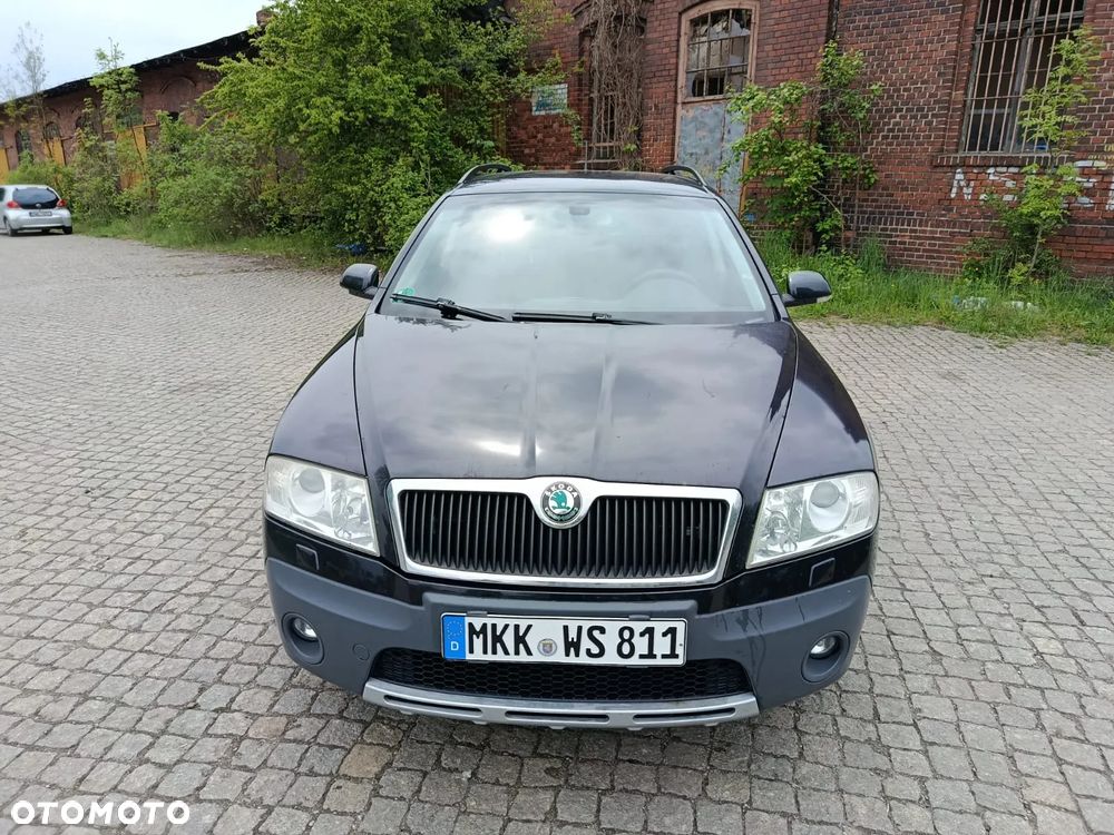 Skoda Octavia 2.0 TDI DPF Scout 4x4 - 2