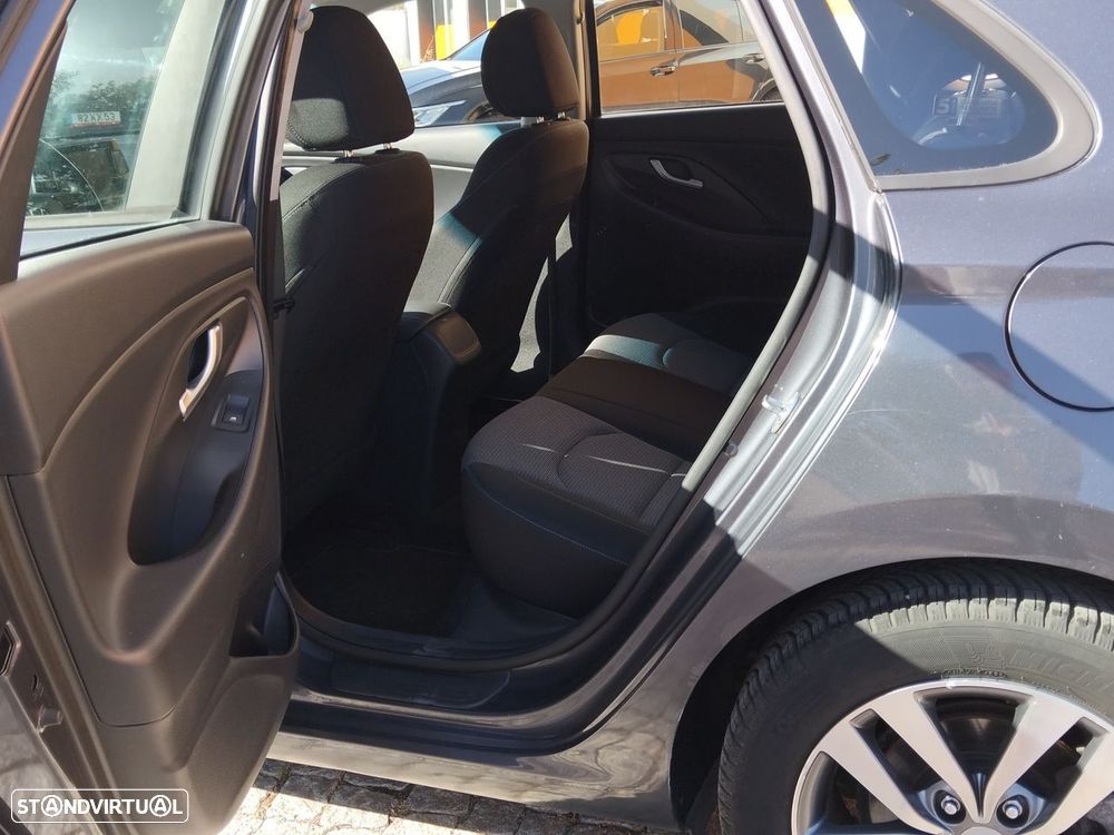 Hyundai i30 1.0 T-GDI Comfort+Navi - 15