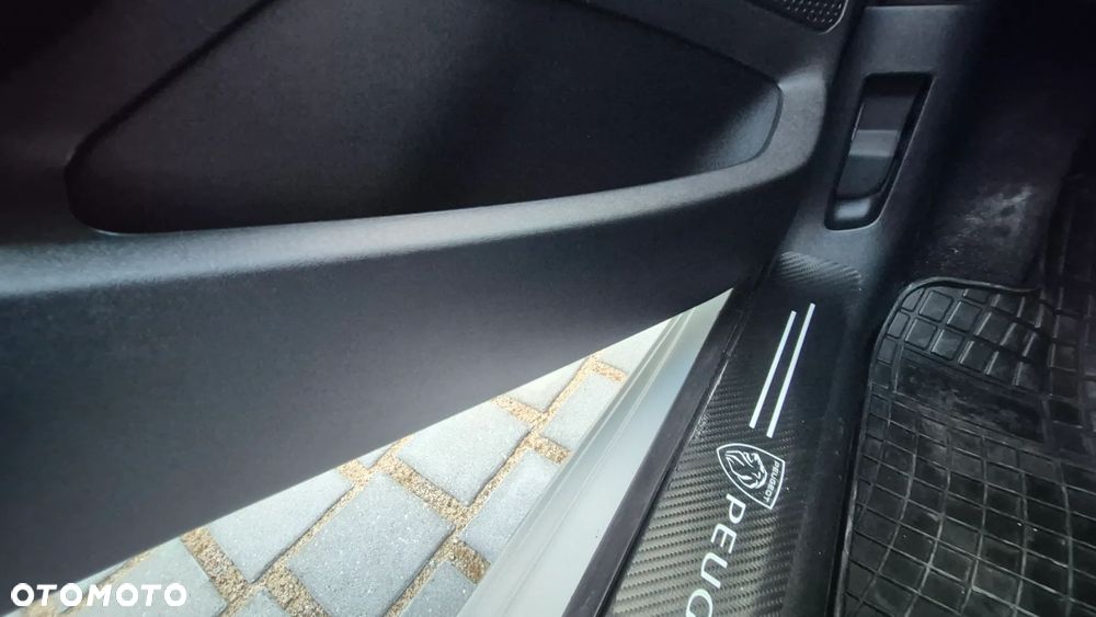 Peugeot 208 1.0 VTi Active - 24