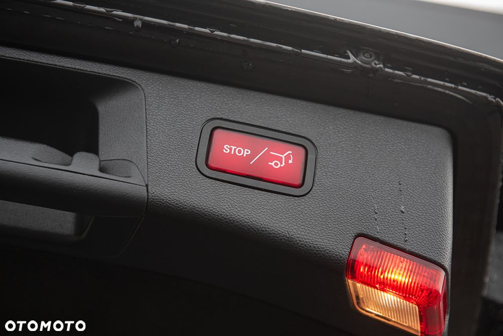 Mercedes-Benz Klasa E 250 CDI 4Matic 7G-TRONIC Avantgarde - 33