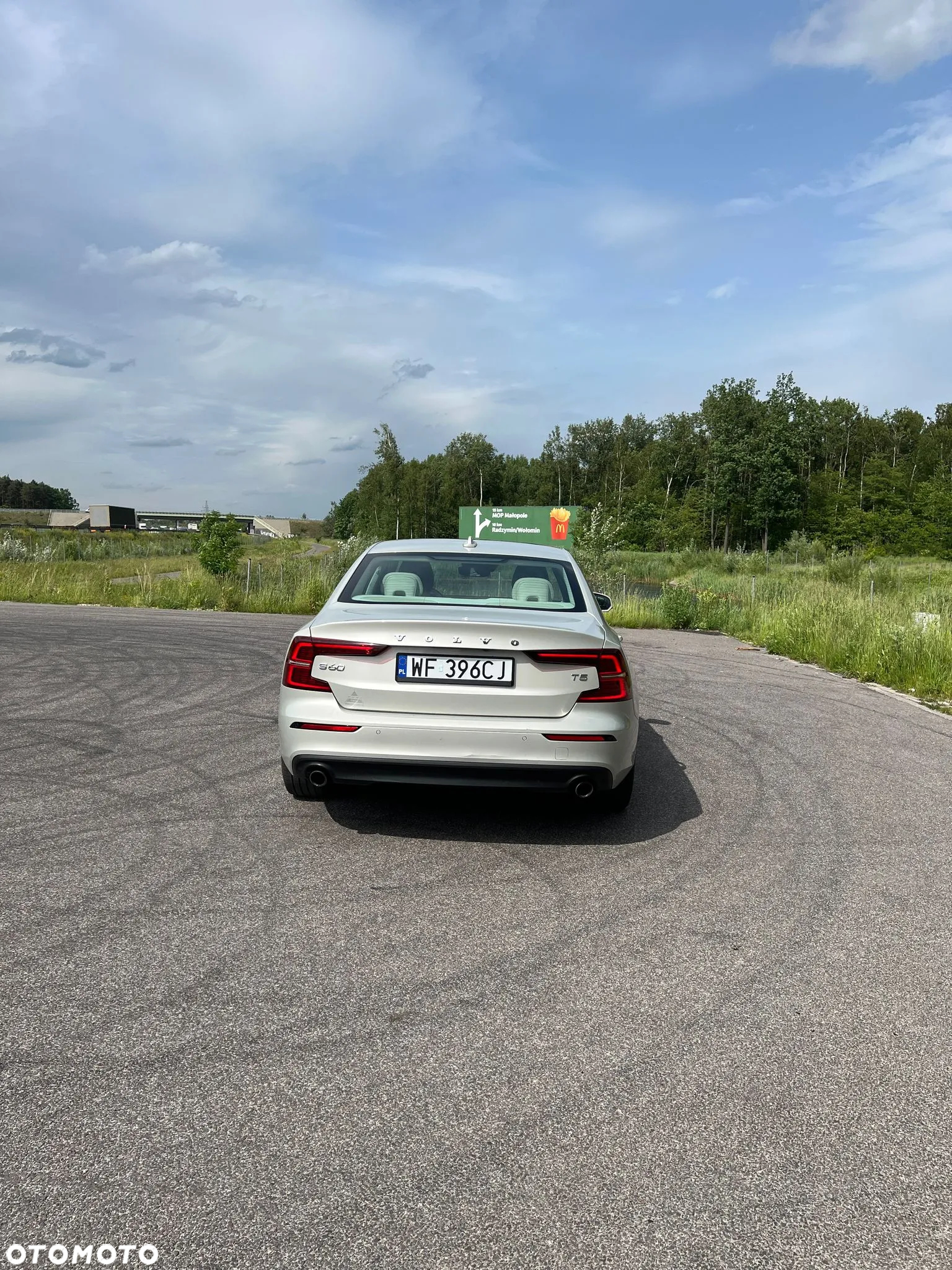 Volvo S60 T5 AWD Momentum Pro - 7