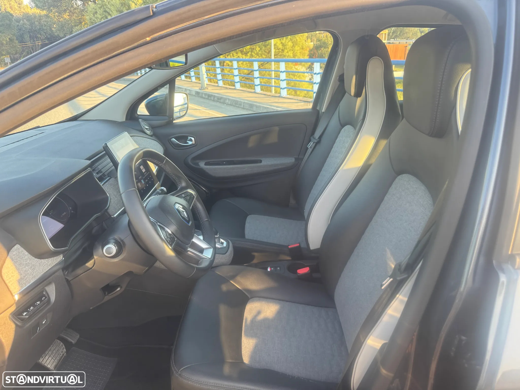 Renault Zoe (c/ Bateria) Z.E. 50 INTENS - 11
