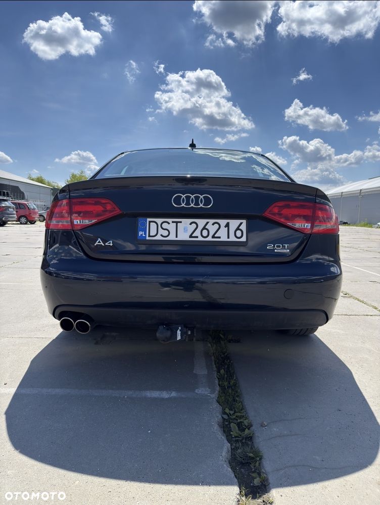 Audi A4 Limousine - 2