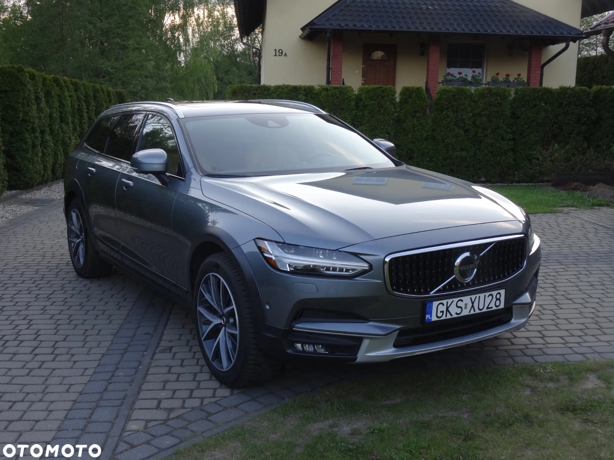 Volvo V90 Cross Country - 5