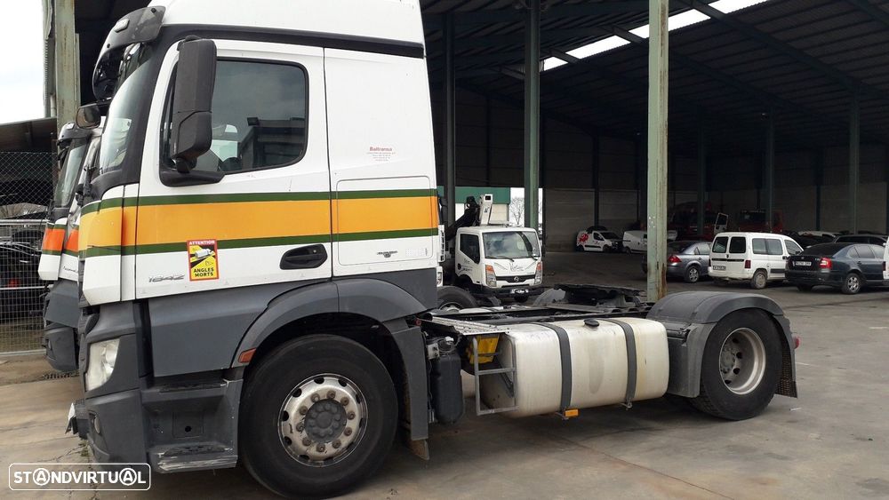 PINÇA DE TRAVÃO TRASEIRA ESQUERDA OTROS MODELOS - 1