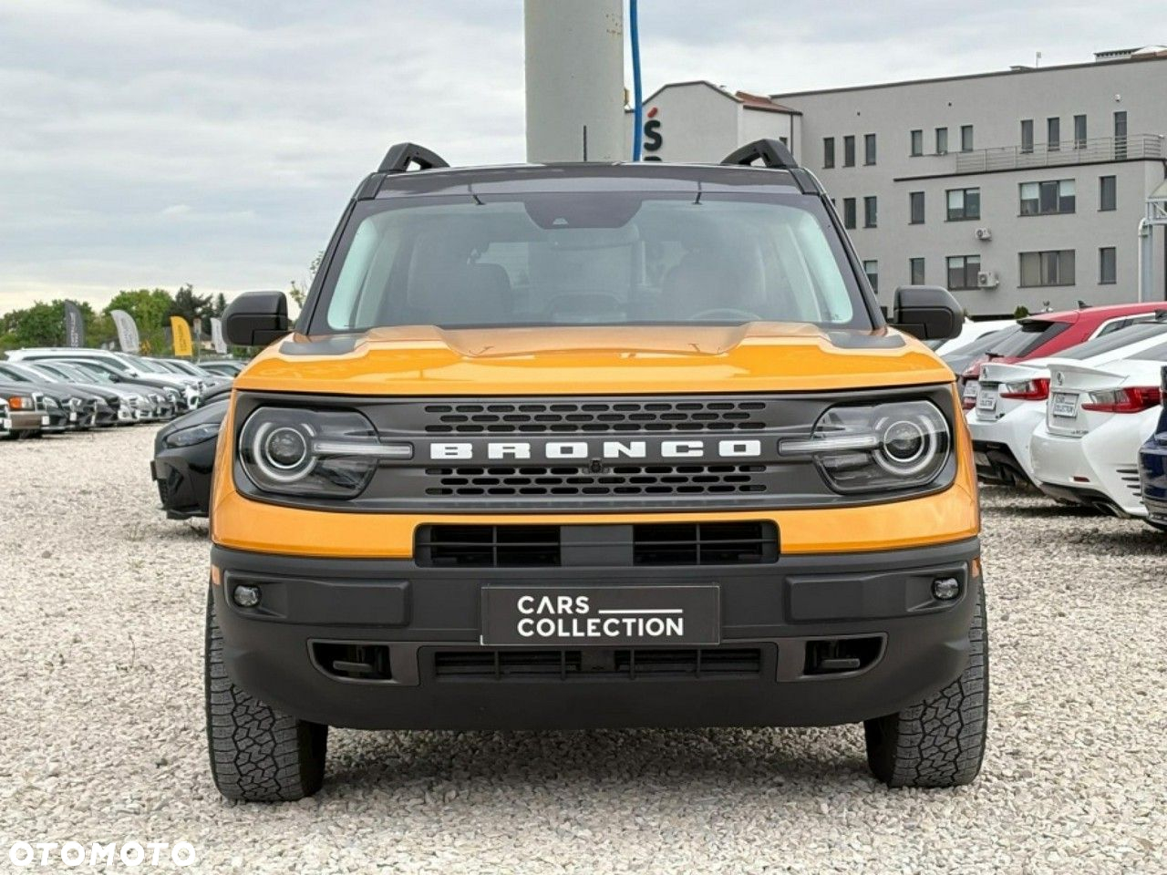 Ford Bronco - 9