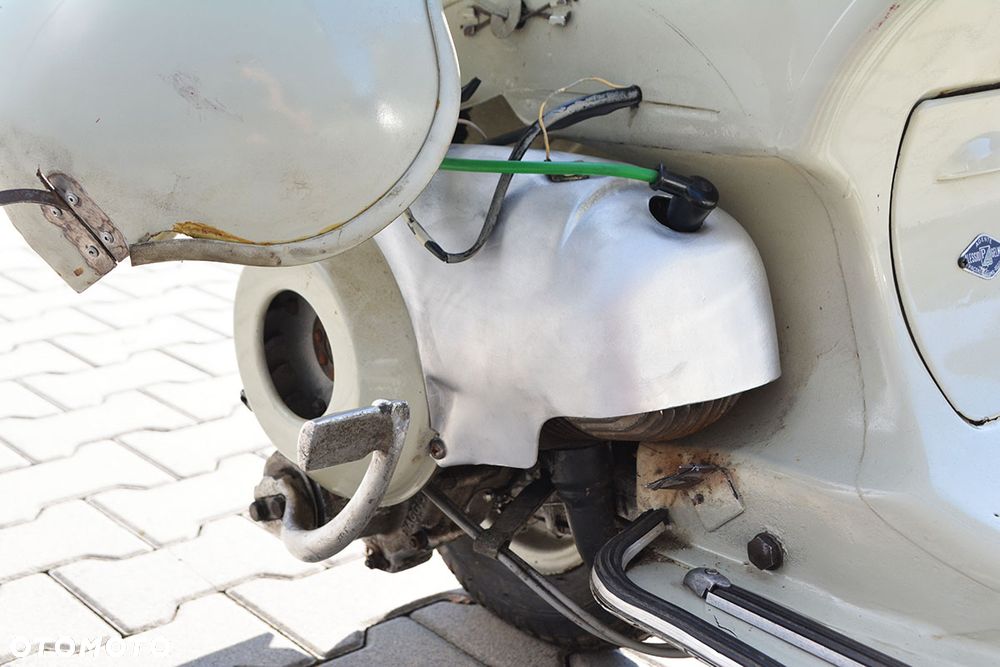 Vespa V - 12